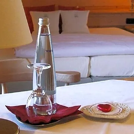 & Landgasthof Osterseen Hotel